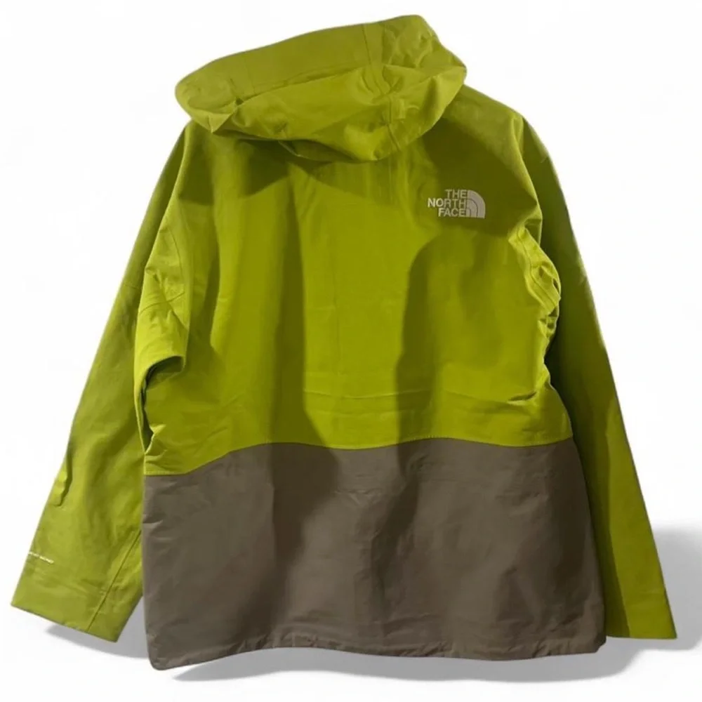 The North Face Waterproof Dragline Standard Fit Men’s Jacket Size XL (NWT)